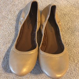 Lucky Brand Gold Flats